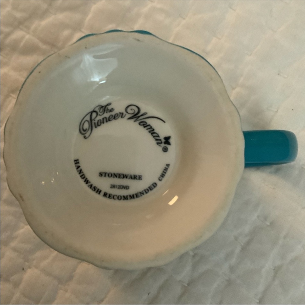 The Pioneer Woman Footed Creamer - Picture 3 of 4